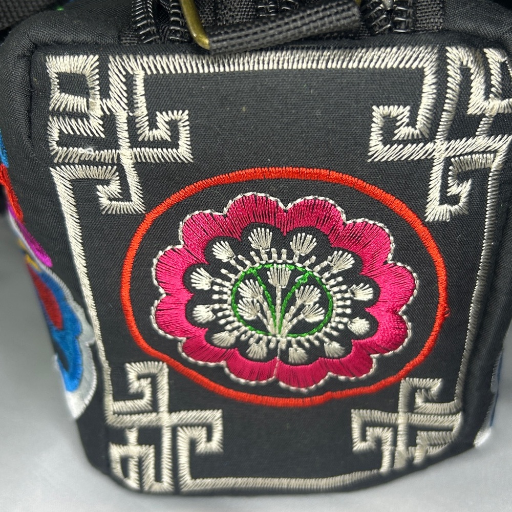 Embroidered Black Floral Women's Crossbody Bag - Picture 5 of 14